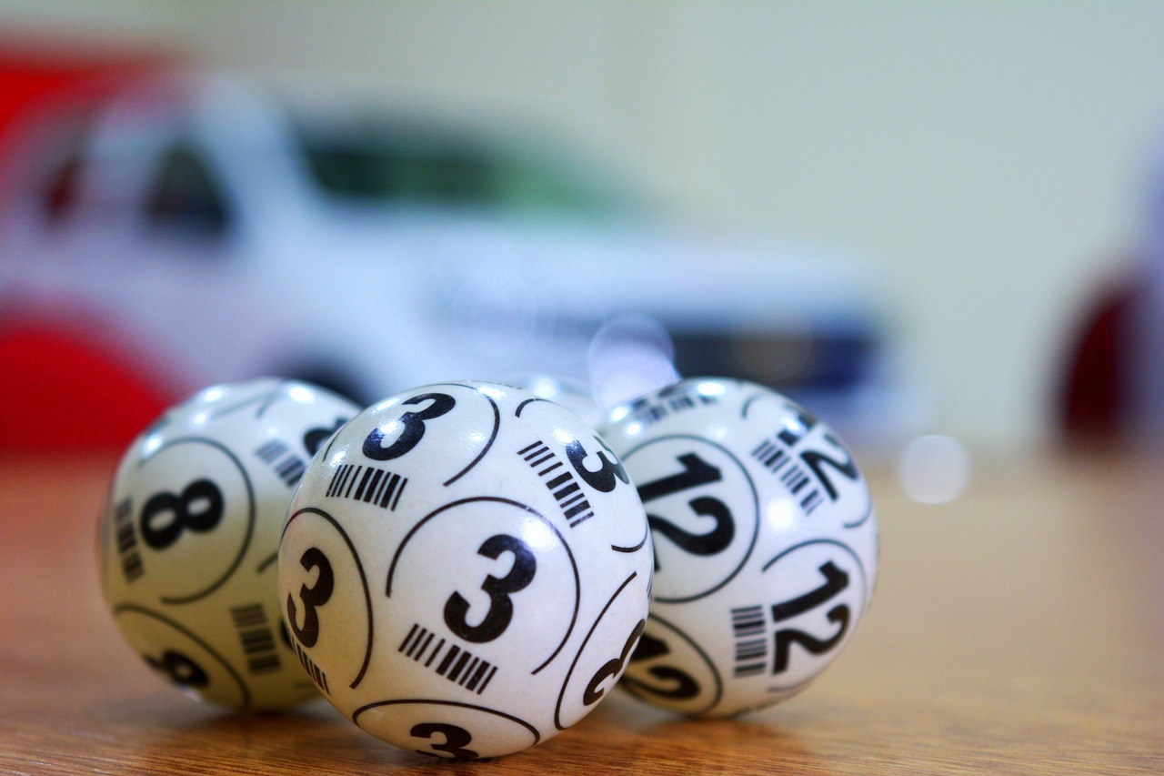 易車網(wǎng)最新報(bào)價(jià)揭秘，洞悉汽車市場(chǎng)動(dòng)態(tài)與機(jī)遇