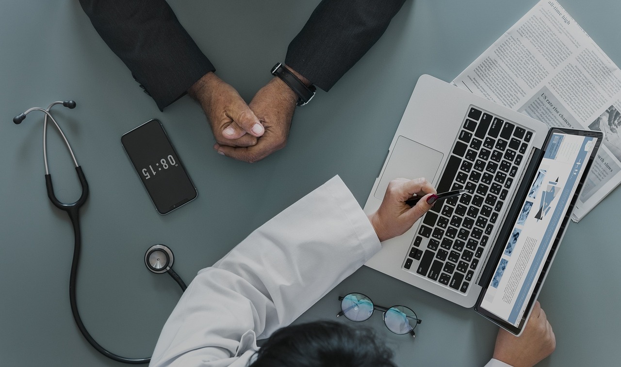 新澳內(nèi)部資料最準(zhǔn)確,推動(dòng)企業(yè)執(zhí)行社會(huì)責(zé)任的新法律法規(guī)實(shí)施_云共享服務(wù)版PU69.49.5