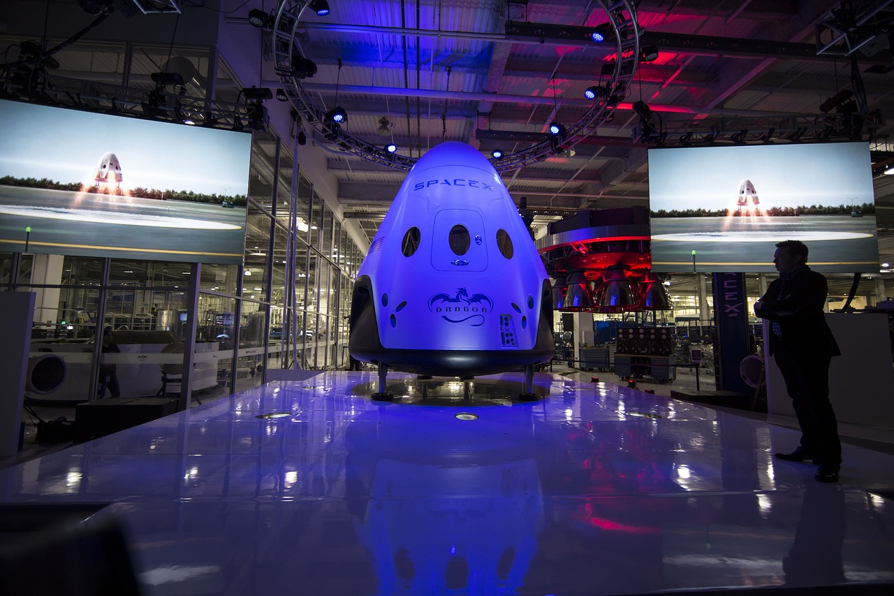 揭秘未知宇宙的秘密武器，最新飛碟探索之旅