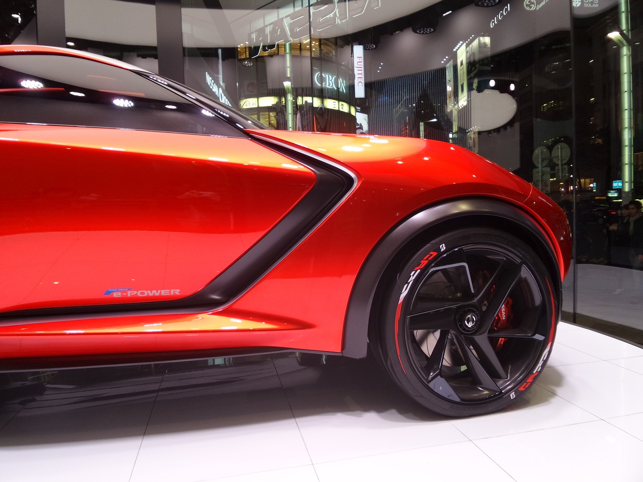 最新款日產(chǎn)汽車技術(shù)革新展望與未來趨勢分析