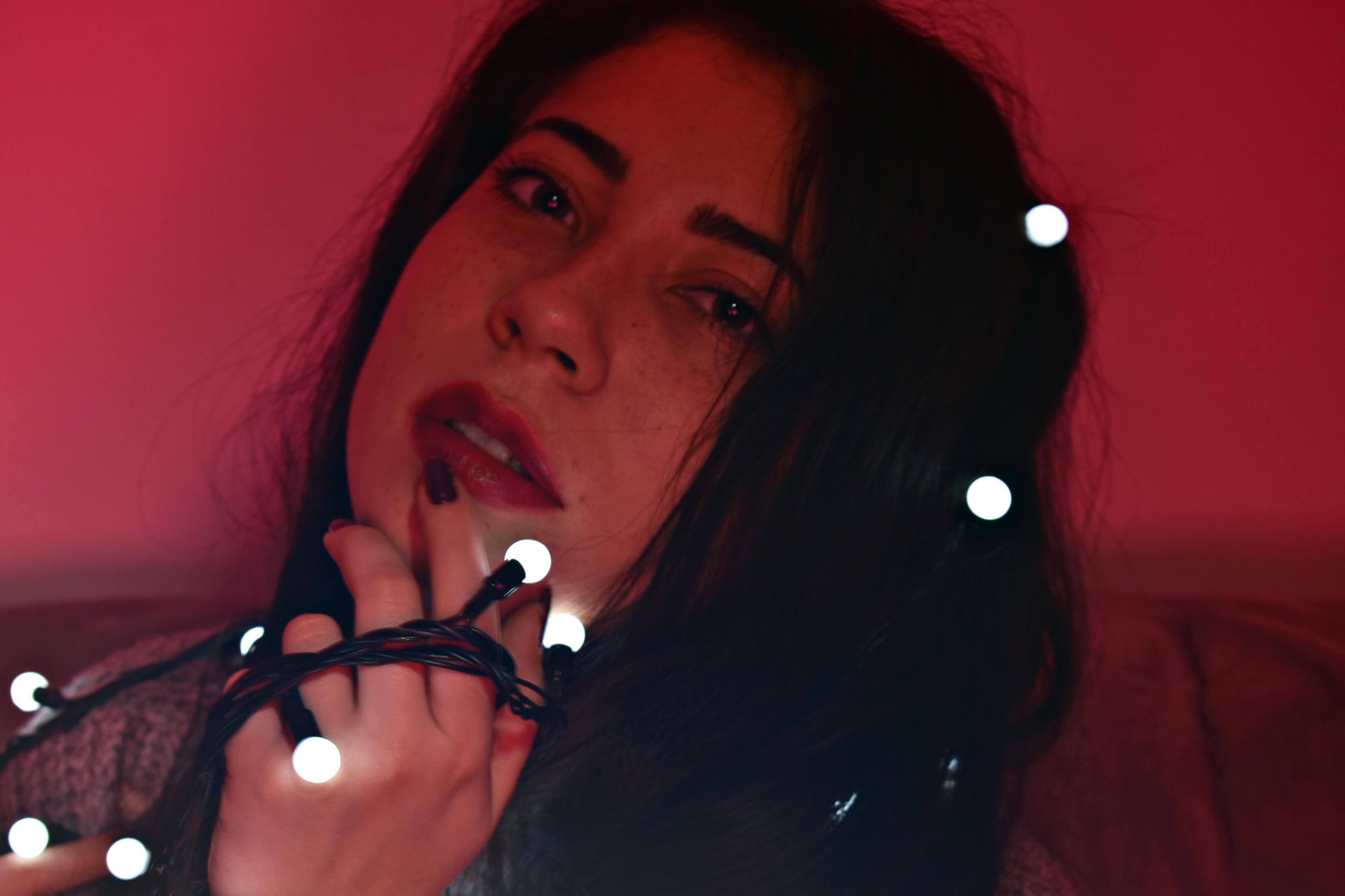 蓬萊仙女，最新寫真與歌曲的魅力展現(xiàn)
