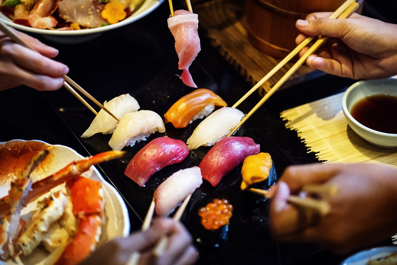 家常小飯館命名大揭秘，探尋美食背后的故事與創(chuàng)意靈感