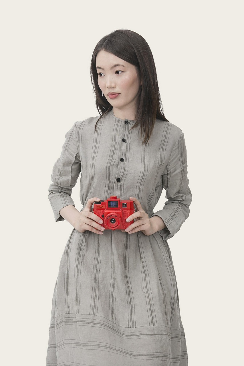 四月璀璨之星，國(guó)內(nèi)知名女演員的魅力之旅