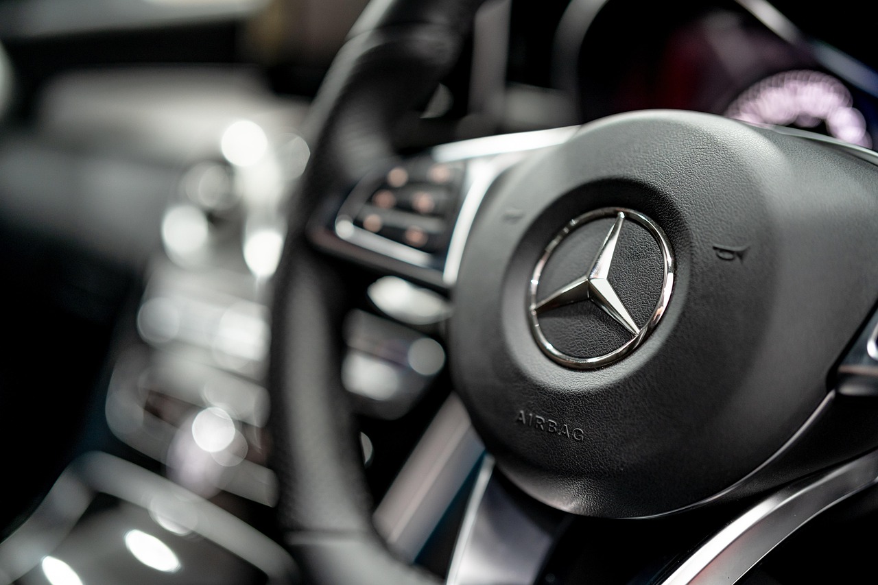 五月奔馳S級轎車S350價(jià)格解析與行情分析